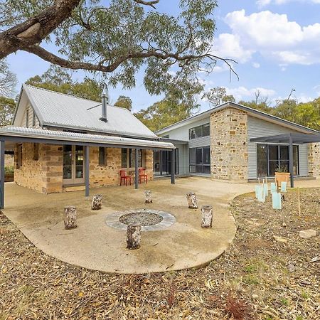 Benny'S Retreat Luxury Bushland Escape Villa Clare Eksteriør billede